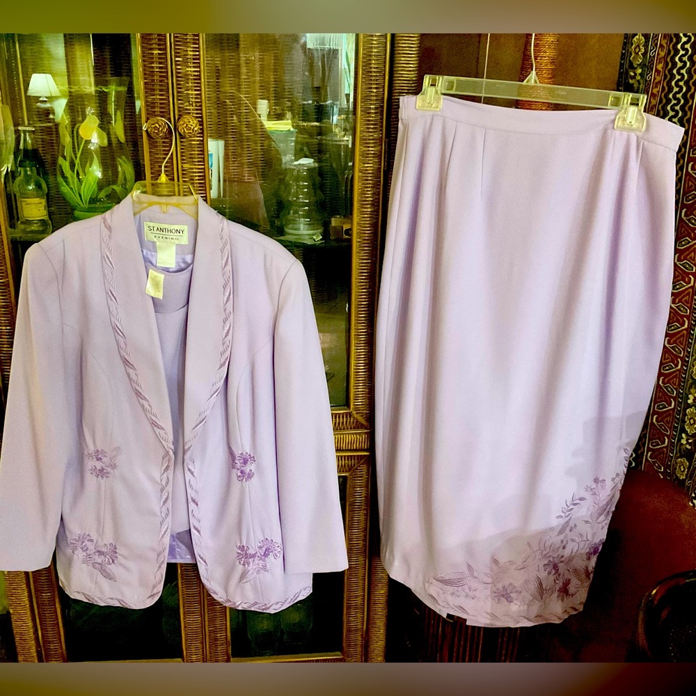 St Anthony 2 Pc Elegant Purple Lavender Sz 16W Skirt Set
